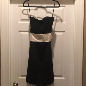 Adorable black strapless dress